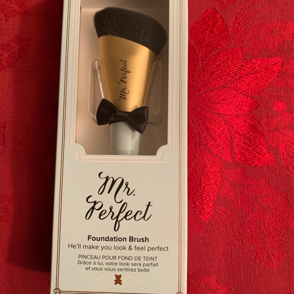 Mr Perfect Foundation Brush
